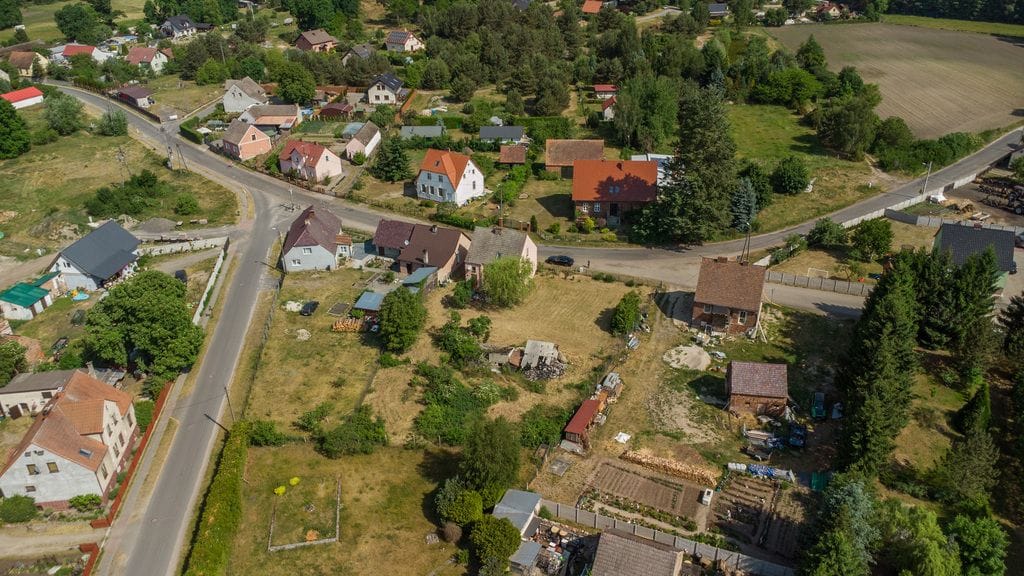 Dom 4 pokojowe na Sprzedaż