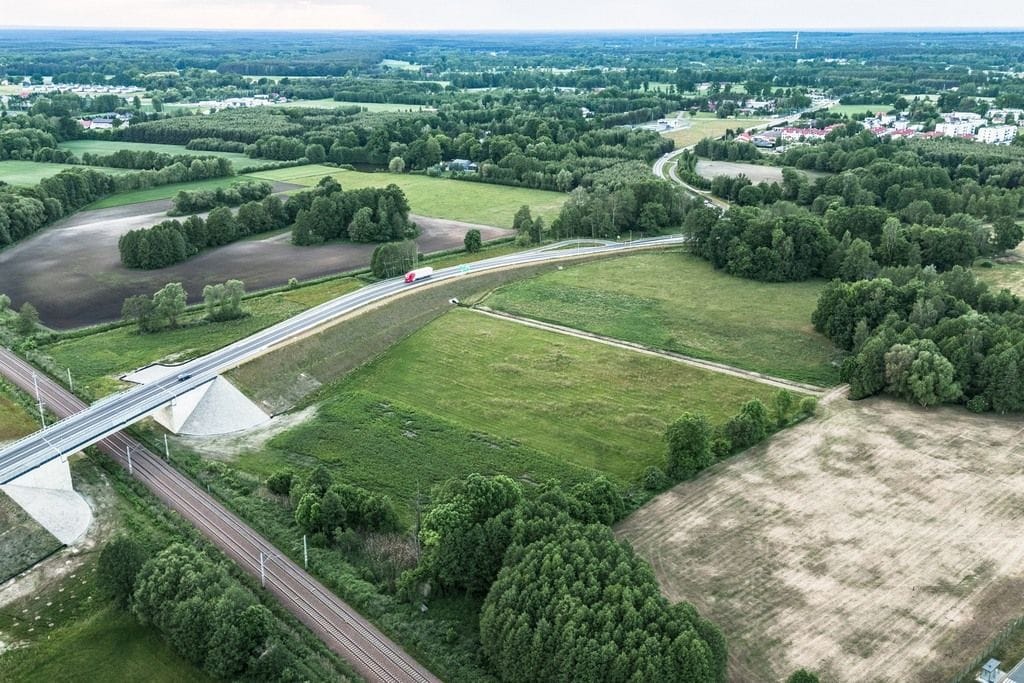Działka  pokojowe na Sprzedaż