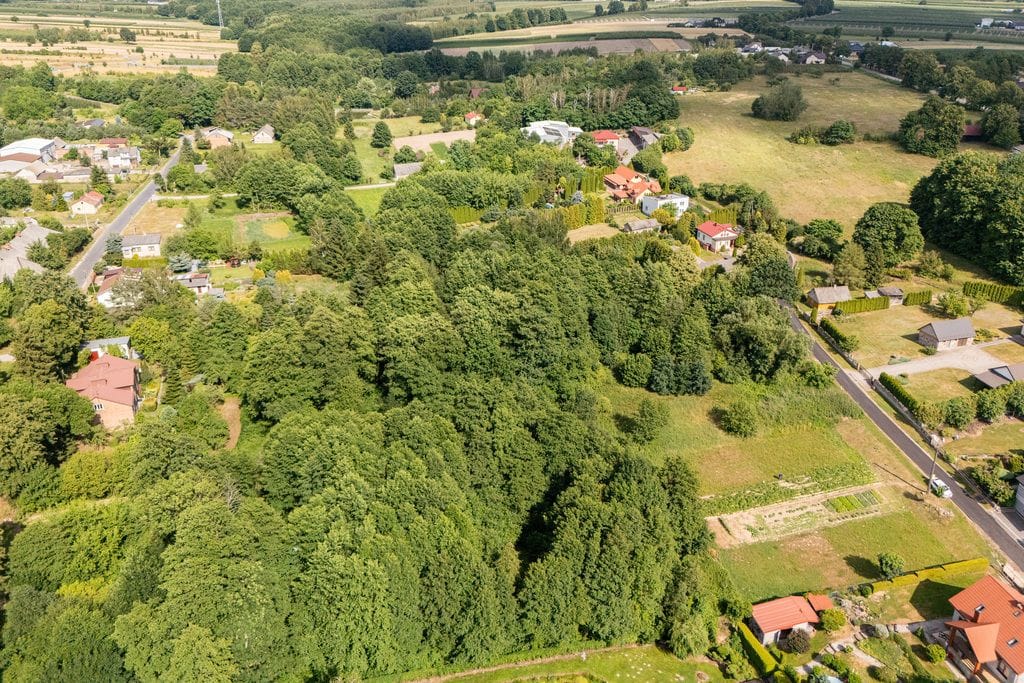 Działka  pokojowe na Sprzedaż