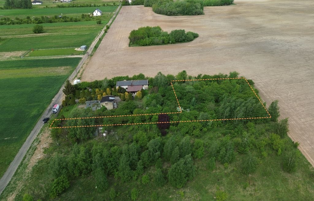 Działka  pokojowe na Sprzedaż