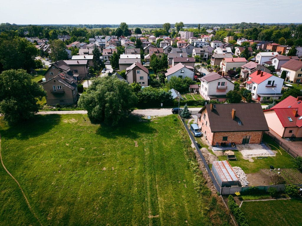 Działka  pokojowe na Sprzedaż