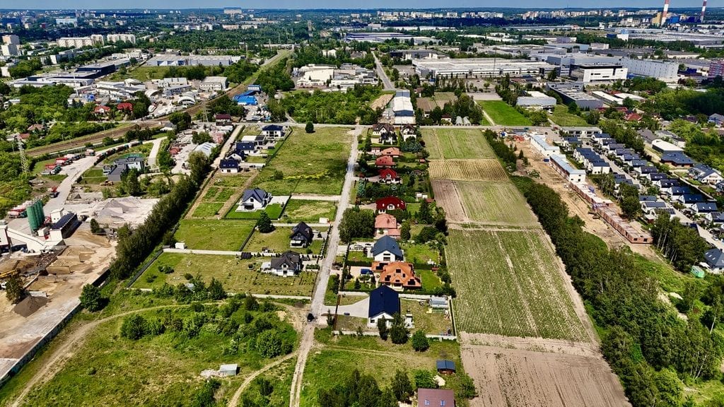 Działka  pokojowe na Sprzedaż