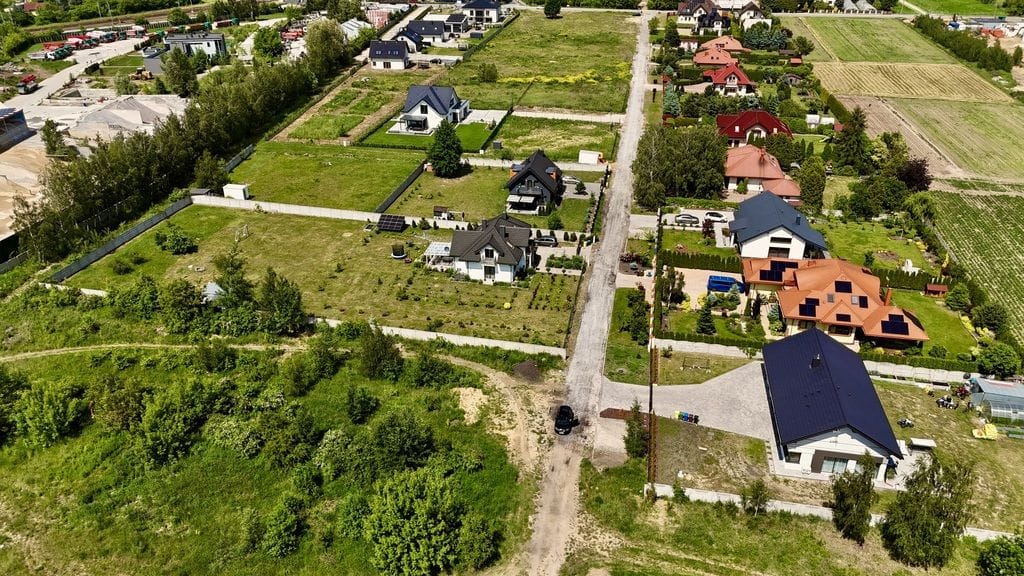 Działka  pokojowe na Sprzedaż