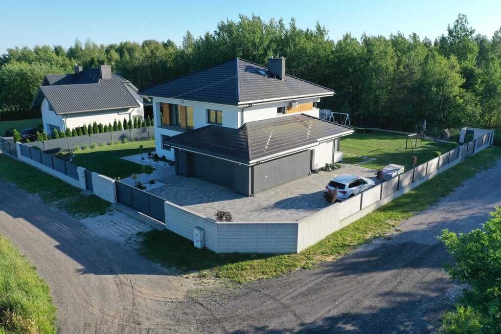 Dom 4 pokojowe na Sprzedaż