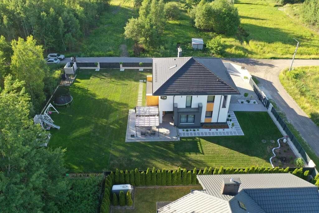 Dom 4 pokojowe na Sprzedaż