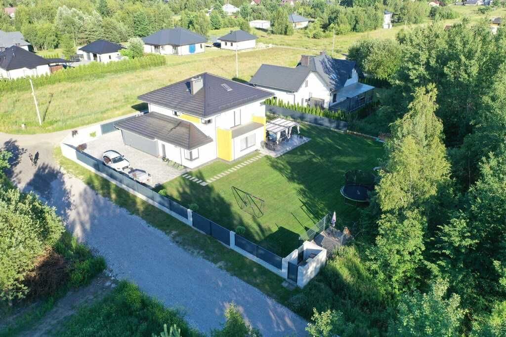 Dom 4 pokojowe na Sprzedaż