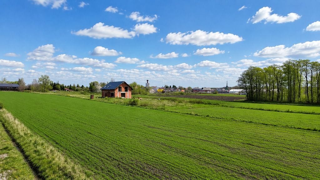 Działka  pokojowe na Sprzedaż