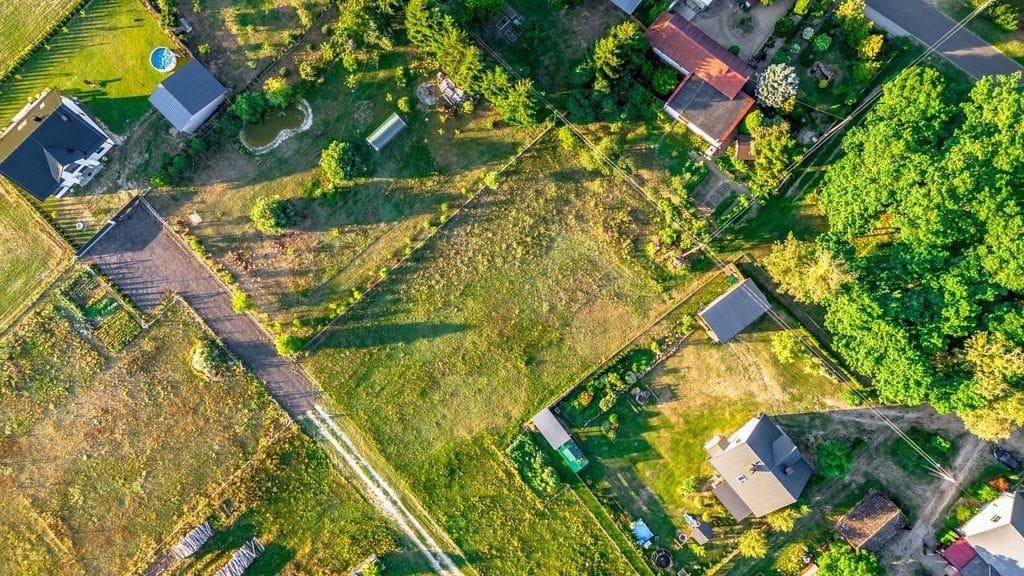 Działka  pokojowe na Sprzedaż