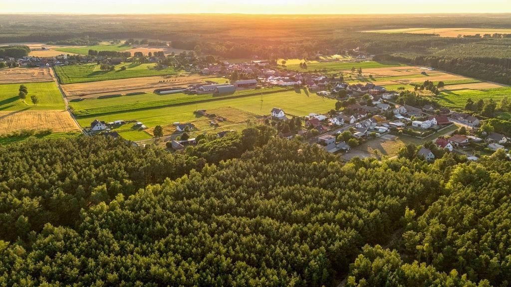Działka  pokojowe na Sprzedaż