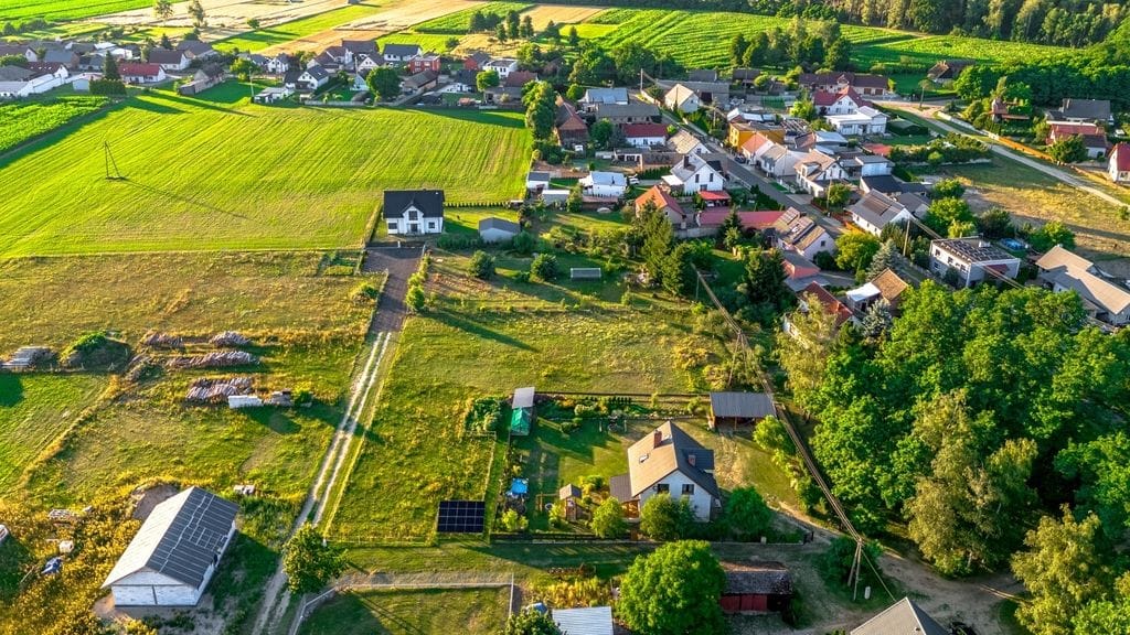 Działka  pokojowe na Sprzedaż