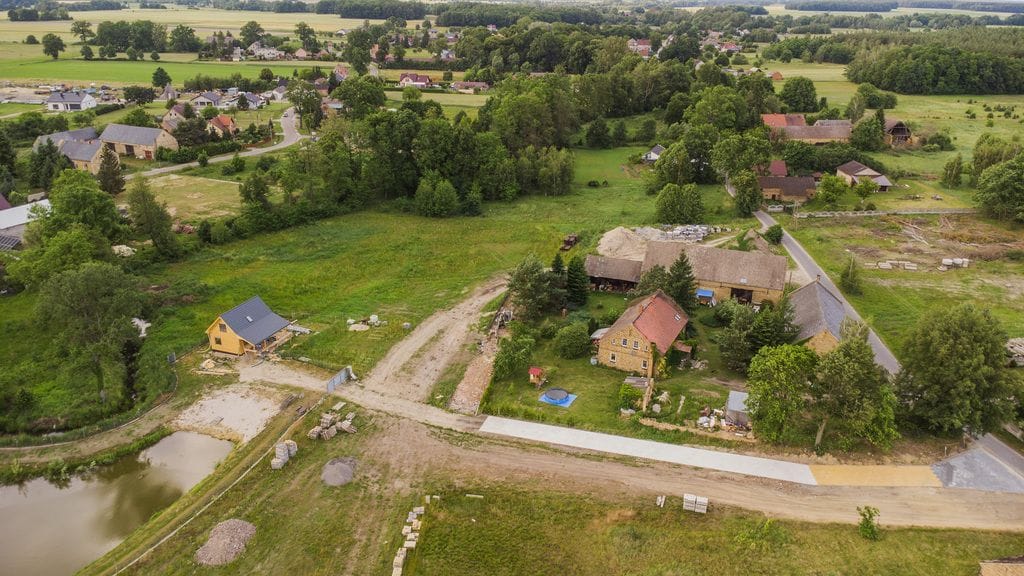 Działka  pokojowe na Sprzedaż