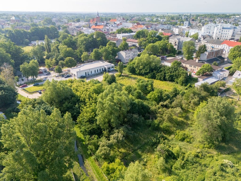 Działka  pokojowe na Sprzedaż
