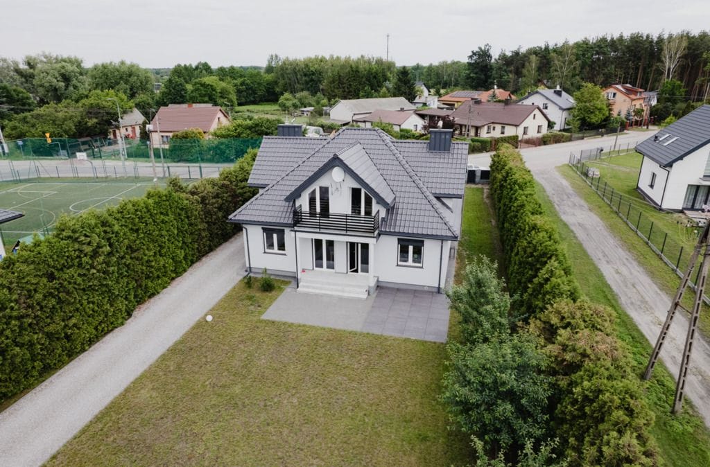Dom 5 pokojowe na Sprzedaż