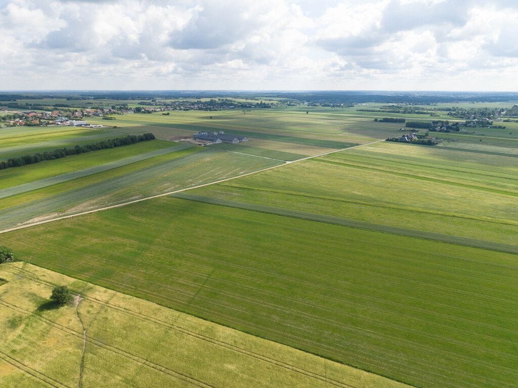 Działka  pokojowe na Sprzedaż