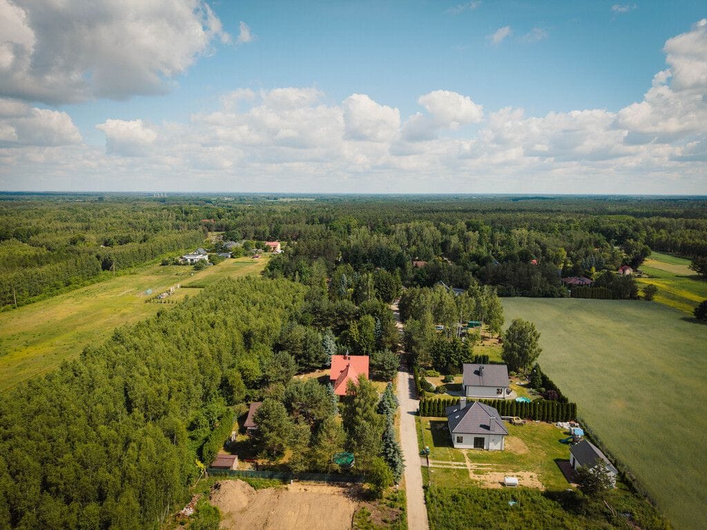 Działka  pokojowe na Sprzedaż