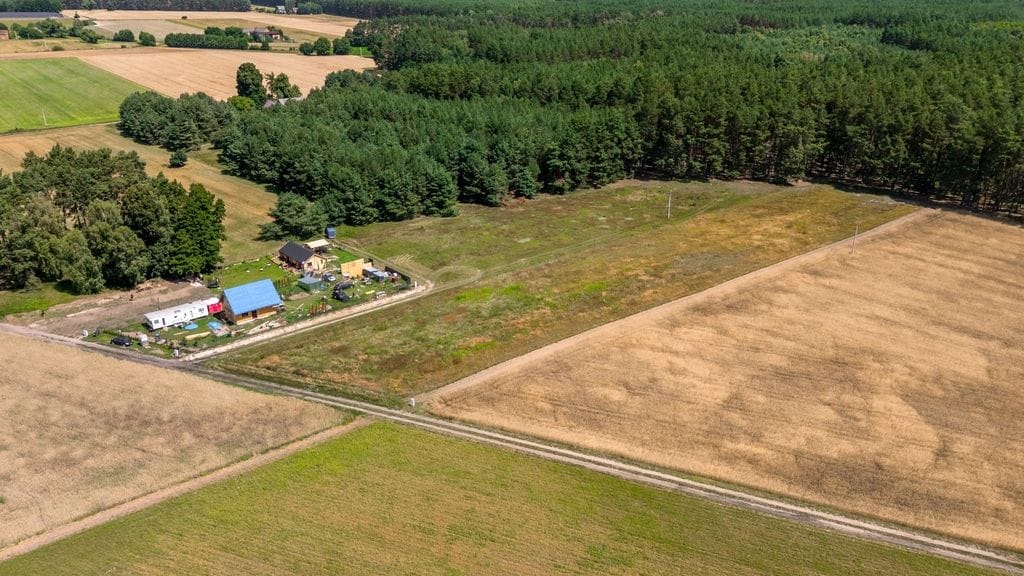Działka  pokojowe na Sprzedaż