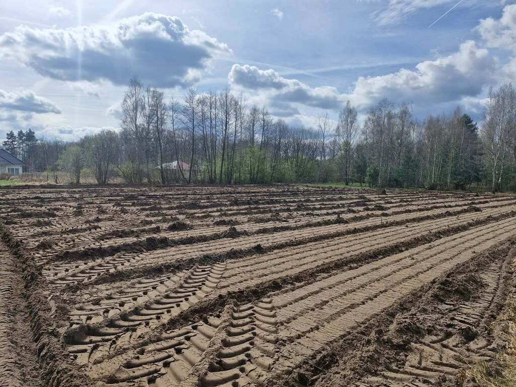 Działka  pokojowe na Sprzedaż