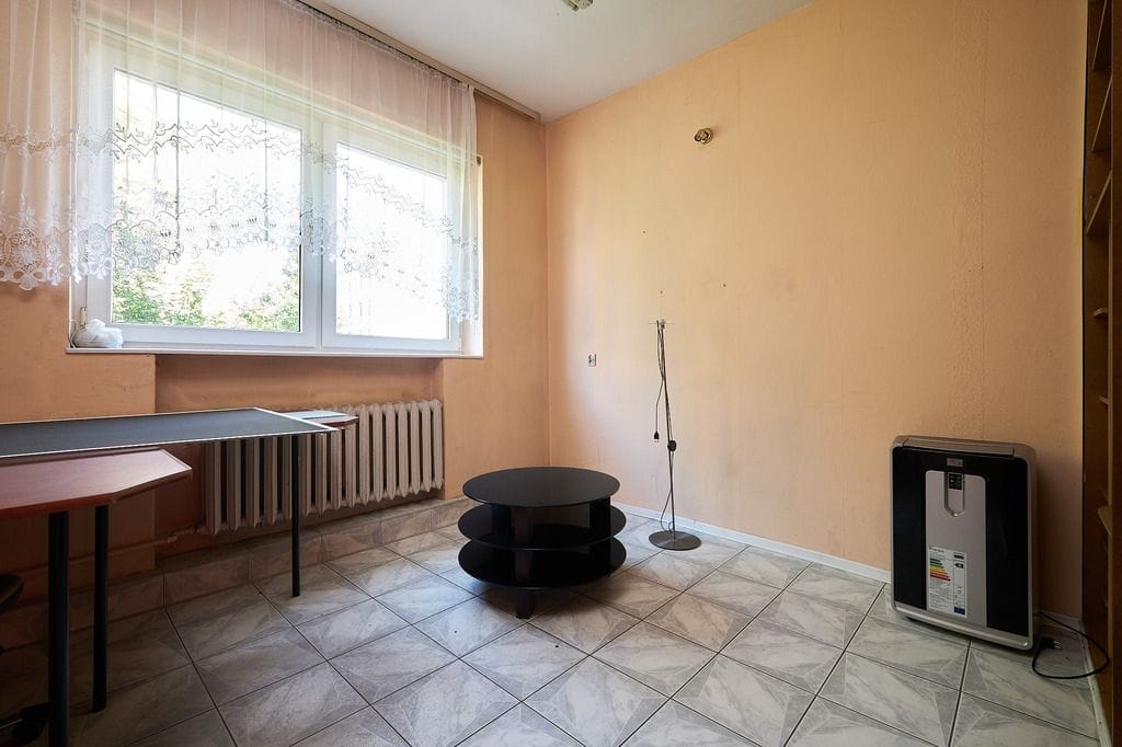 Dom 4 pokojowe na Sprzedaż