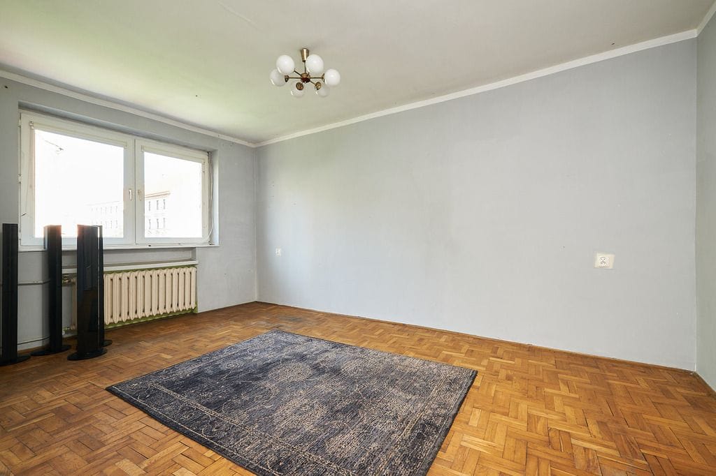 Dom 4 pokojowe na Sprzedaż
