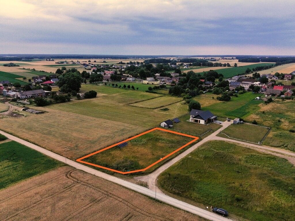 Działka  pokojowe na Sprzedaż