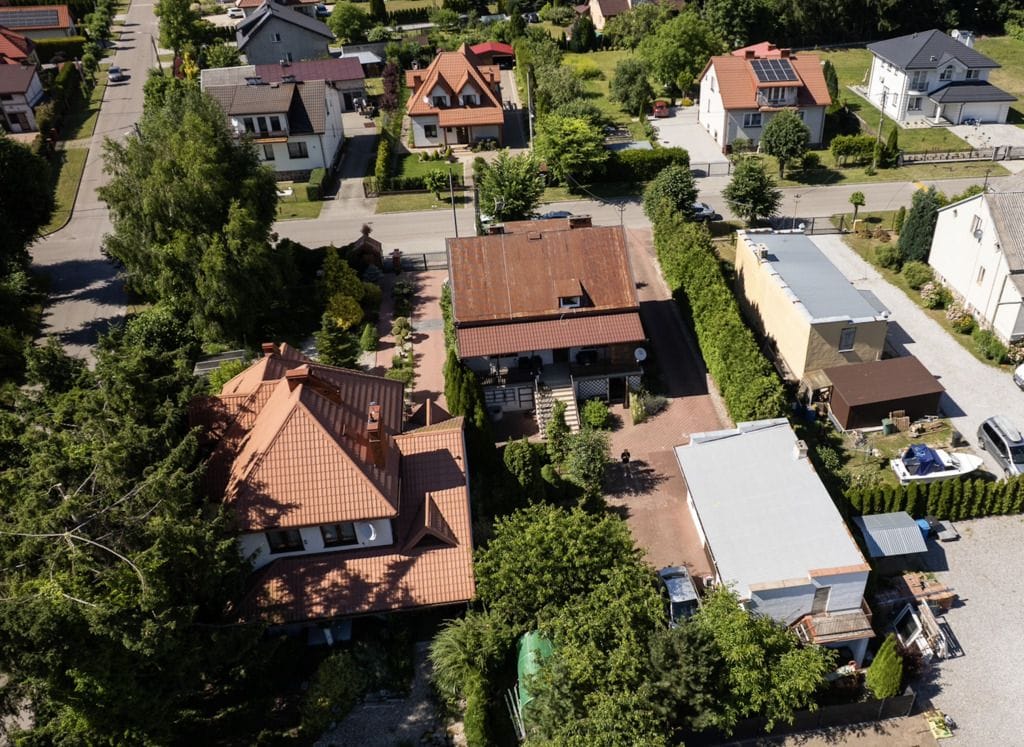 Dom 8 pokojowe na Sprzedaż