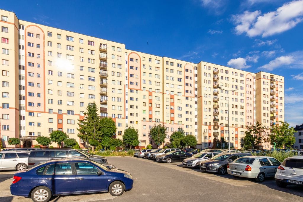 Mieszkanie 4 pokojowe na Sprzedaż