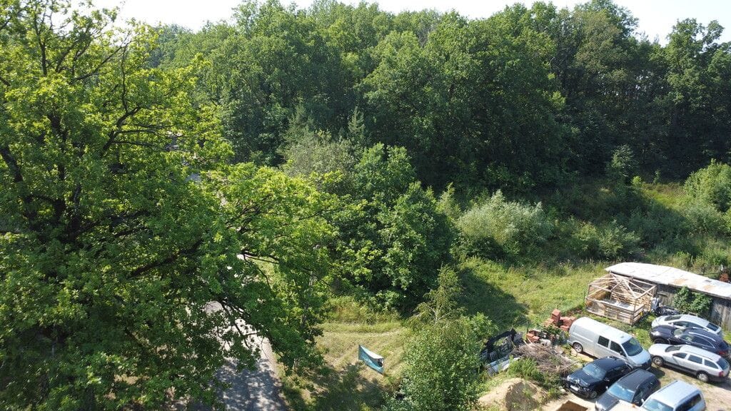 Działka  pokojowe na Sprzedaż