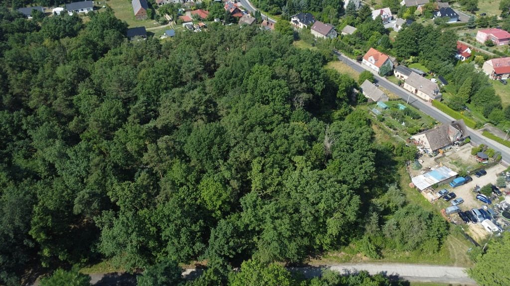 Działka  pokojowe na Sprzedaż