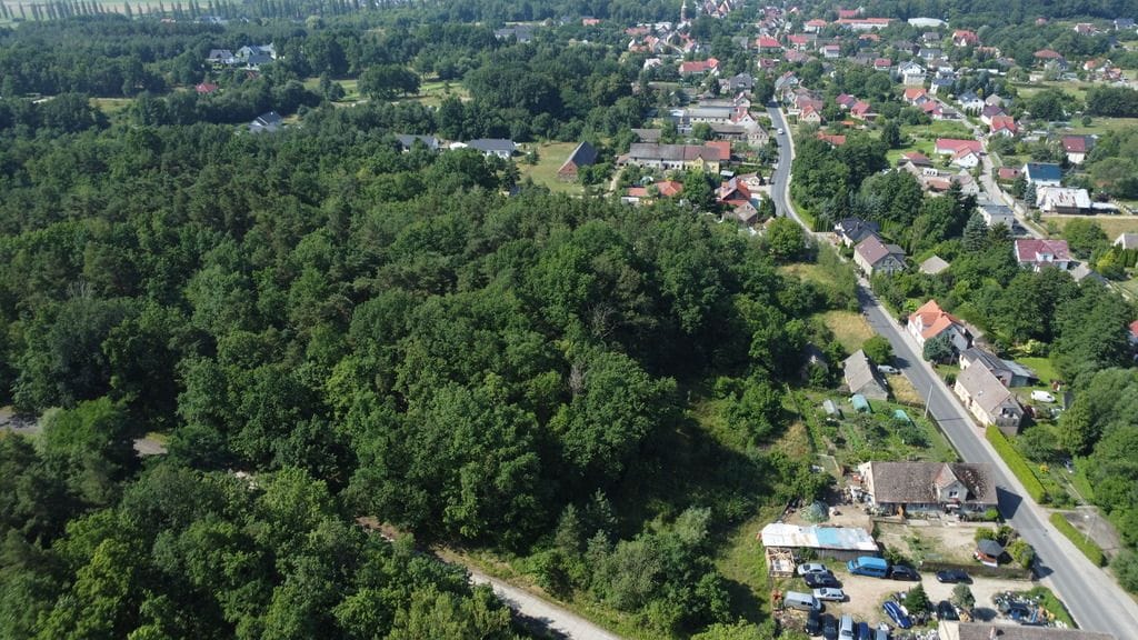 Działka  pokojowe na Sprzedaż