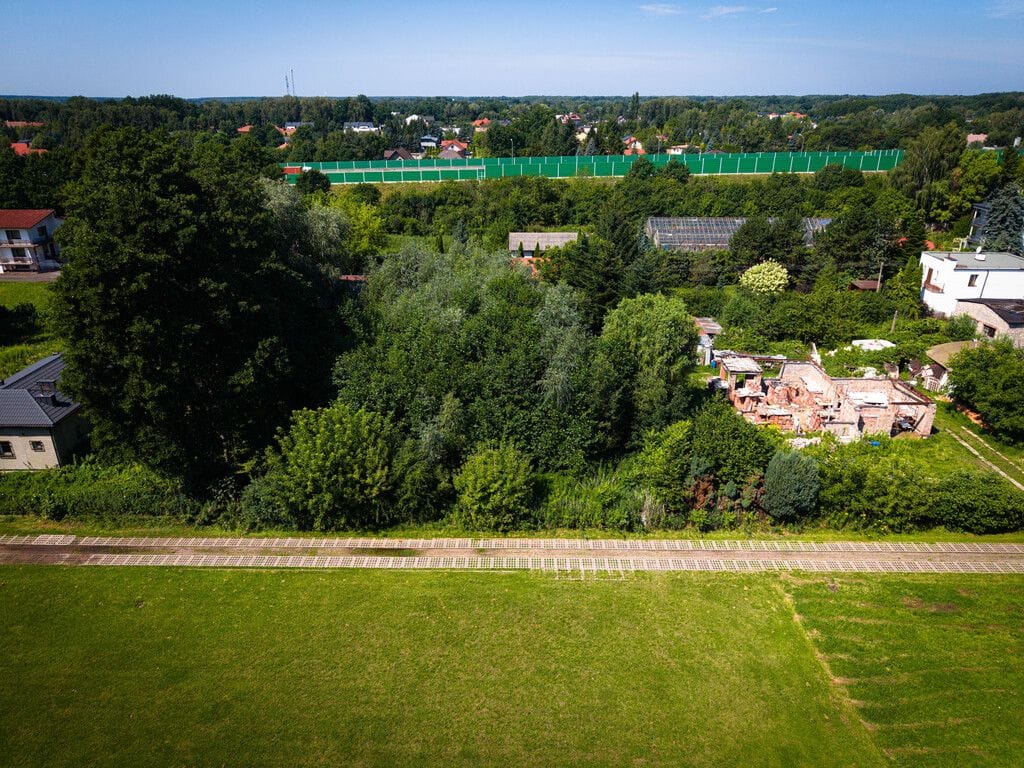 Działka  pokojowe na Sprzedaż