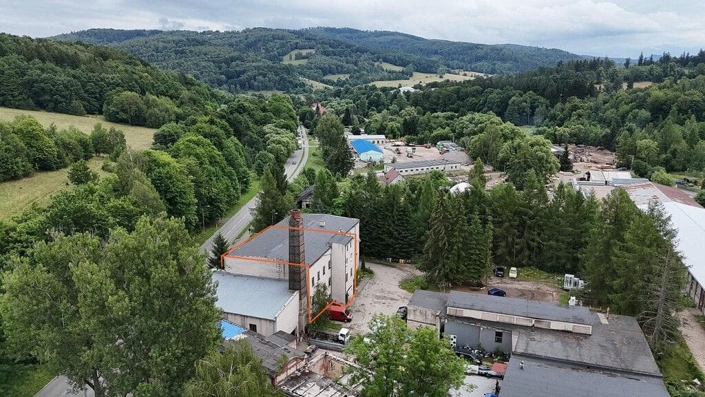 Lokal użytkowy  pokojowe na Sprzedaż