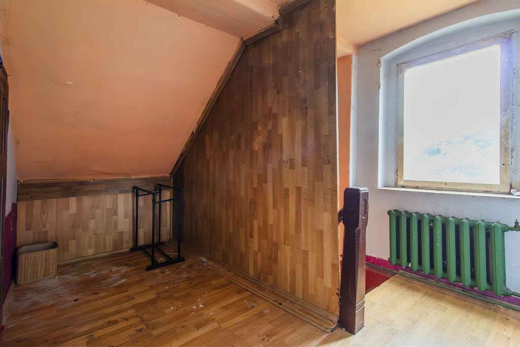 Dom 4 pokojowe na Sprzedaż