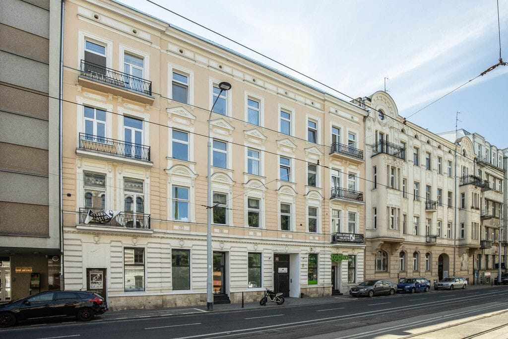 Mieszkanie 3 pokojowe na Sprzedaż