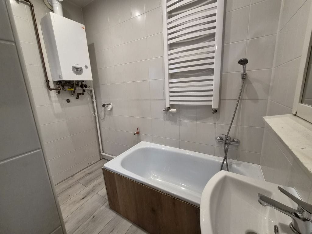 Mieszkanie 1 pokojowe na Sprzedaż
