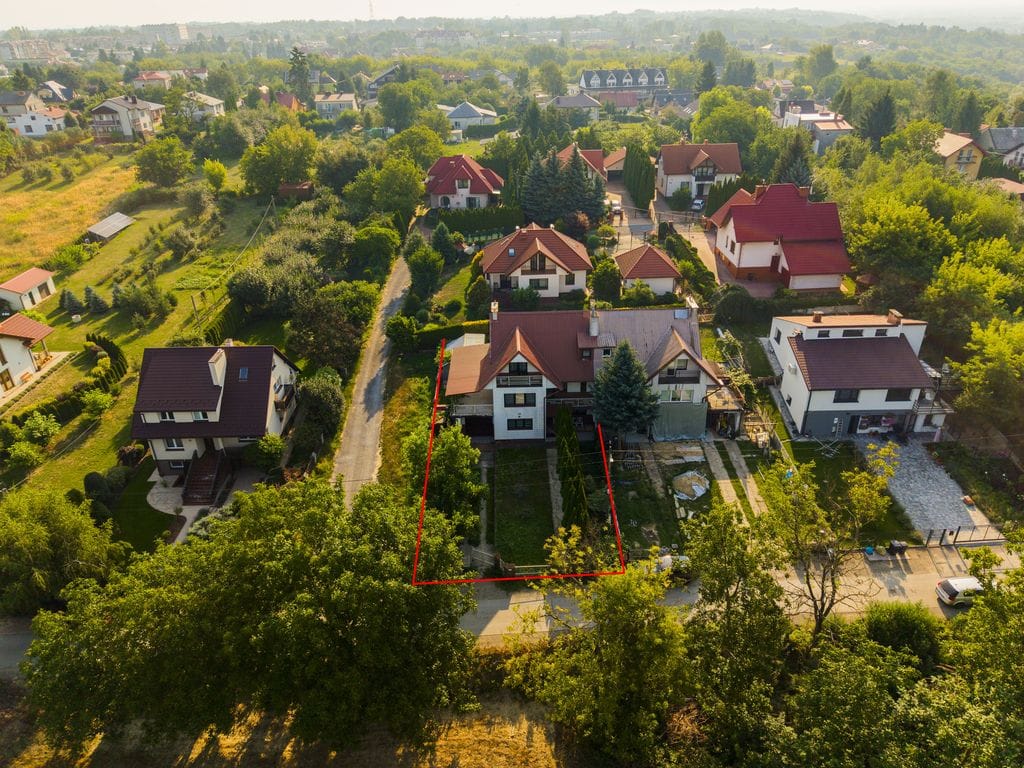 Dom 6 pokojowe na Sprzedaż