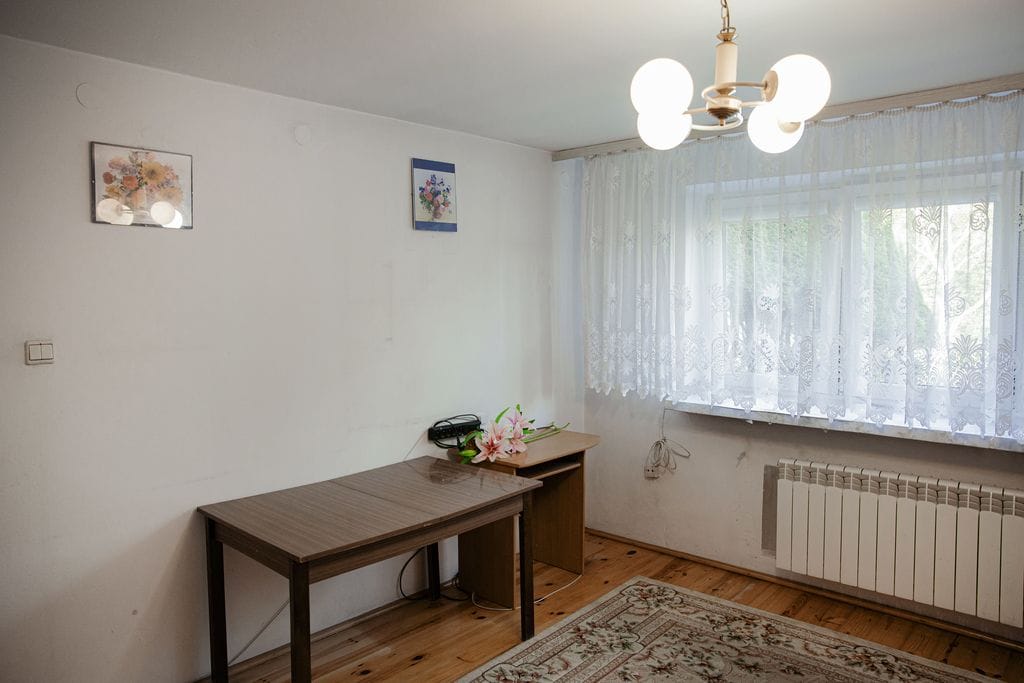 Dom 6 pokojowe na Sprzedaż