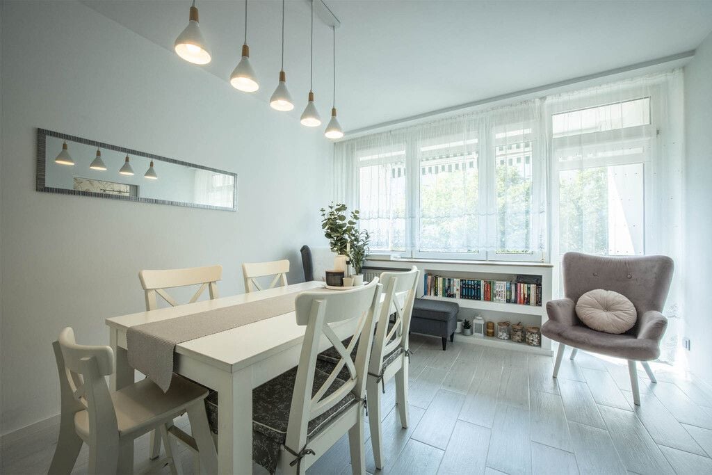 Mieszkanie 5 pokojowe na Sprzedaż