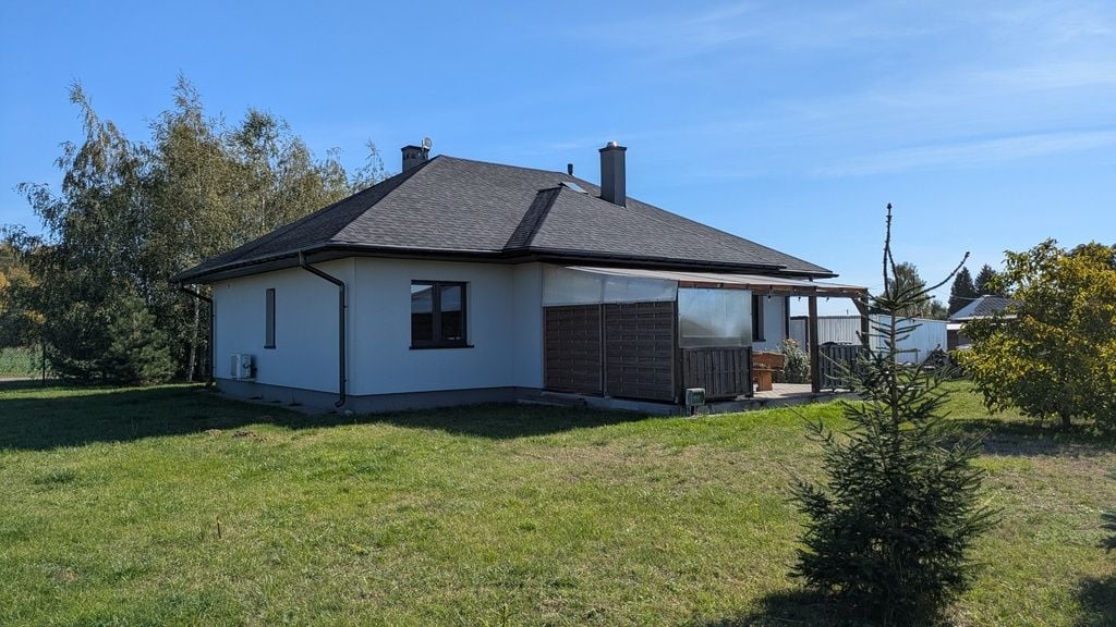 Dom 4 pokojowe na Sprzedaż