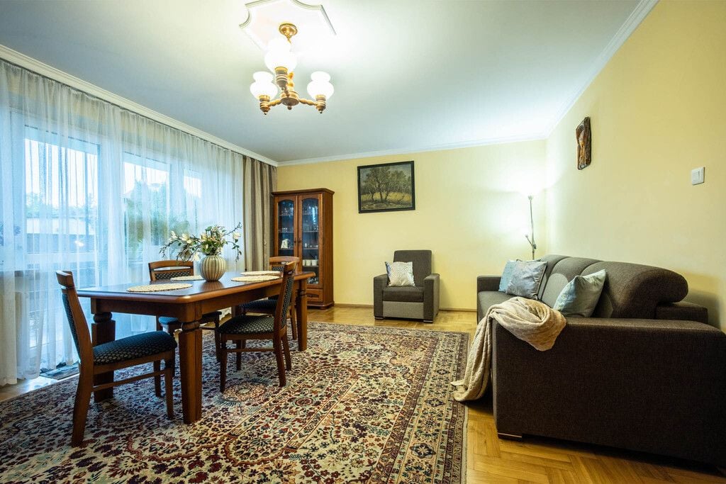 Dom 4 pokojowe na Sprzedaż