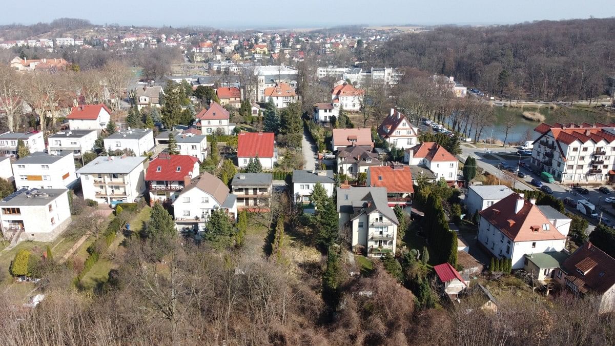 Dom 4 pokojowe na Sprzedaż