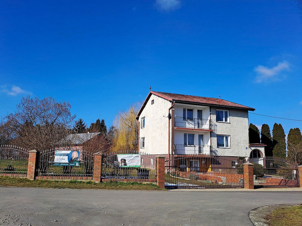 Dom 6 pokojowe na Sprzedaż