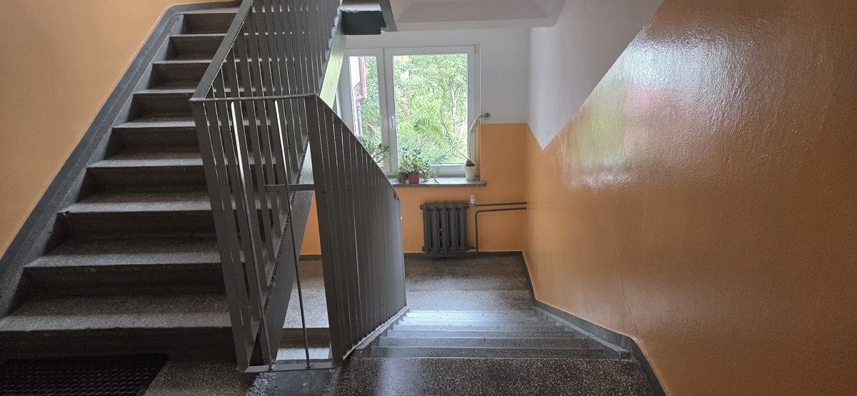 Mieszkanie 5 pokojowe na Sprzedaż