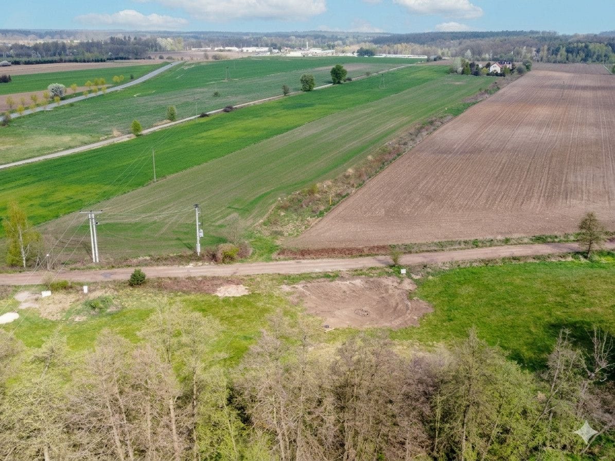Działka  pokojowe na Sprzedaż