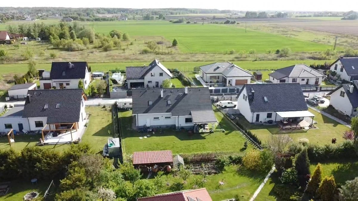 Dom 6 pokojowe na Sprzedaż