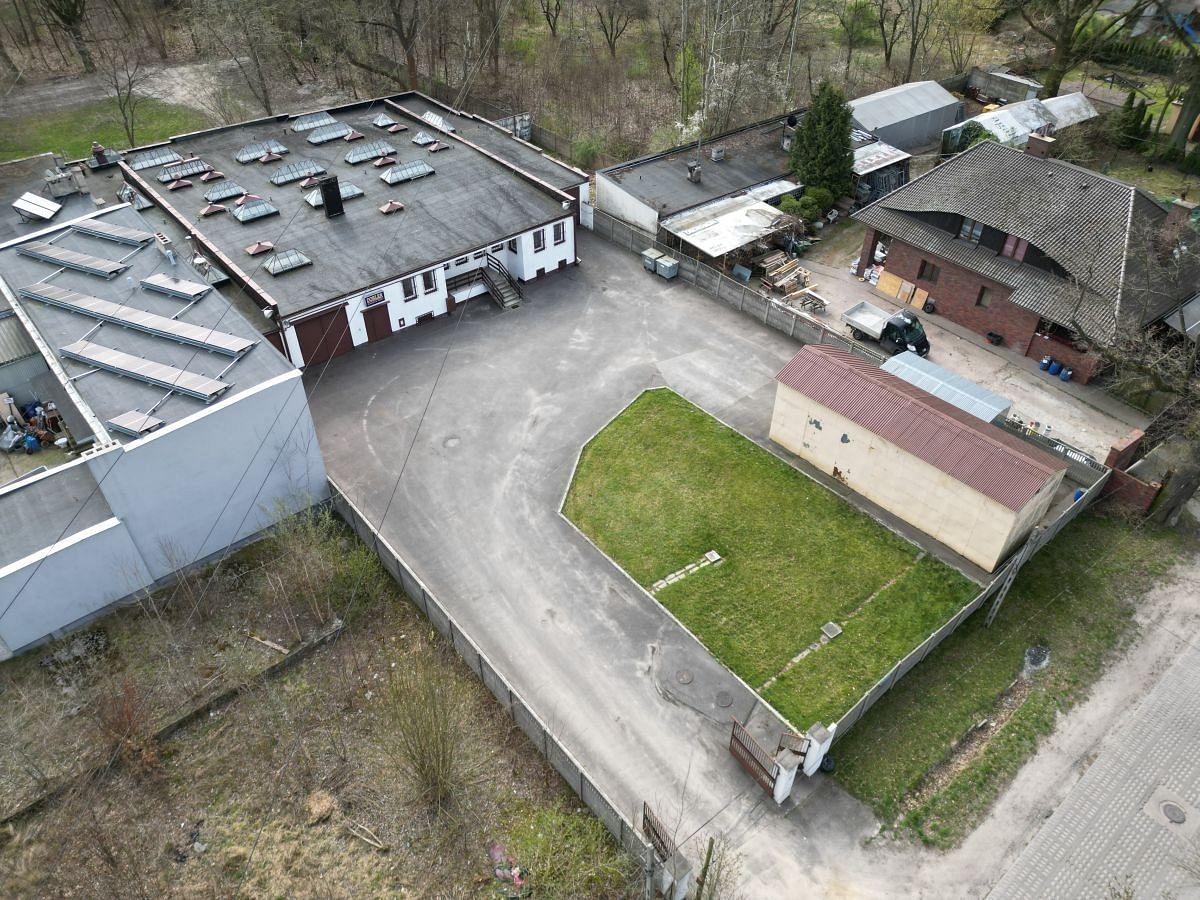 Lokal użytkowy  pokojowe na Sprzedaż