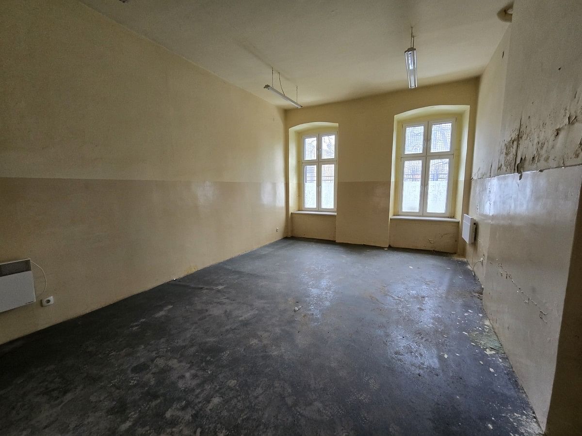 Lokal użytkowy  pokojowe na Wynajem