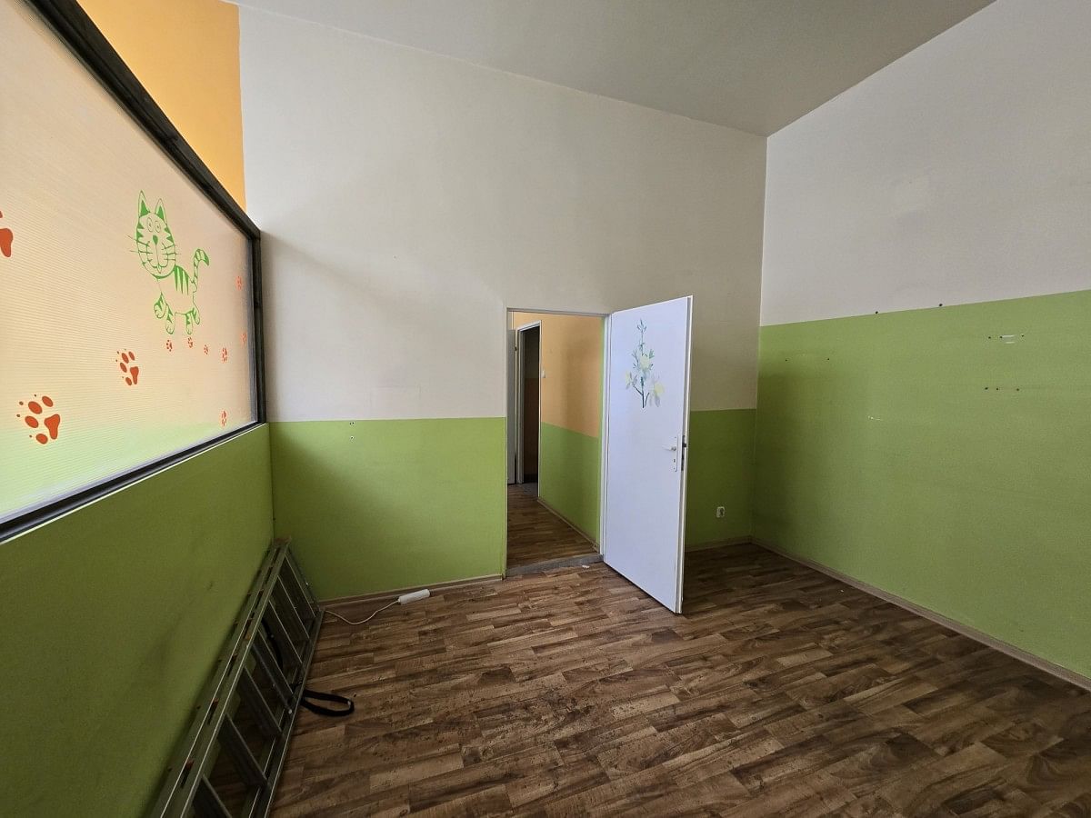 Lokal użytkowy  pokojowe na Wynajem
