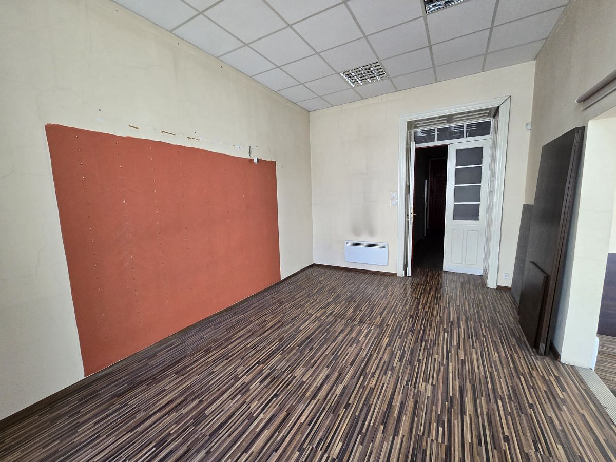 Lokal użytkowy  pokojowe na Wynajem