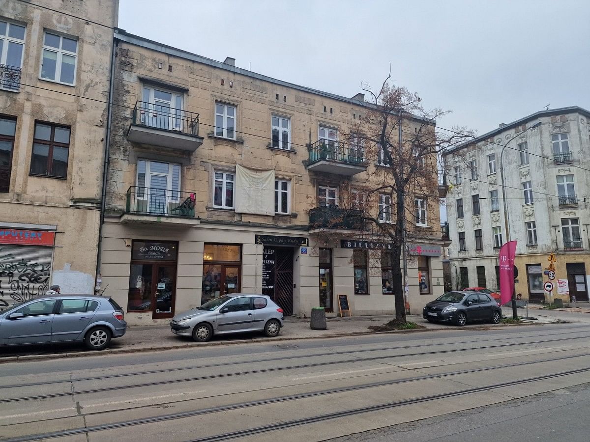 Dom 35 pokojowe na Sprzedaż