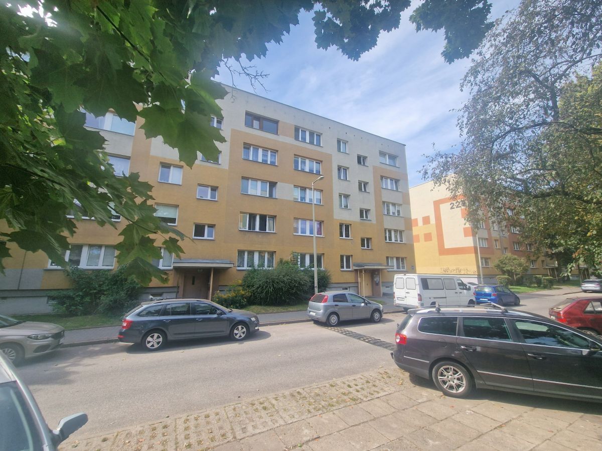 Mieszkanie 4 pokojowe na Sprzedaż
